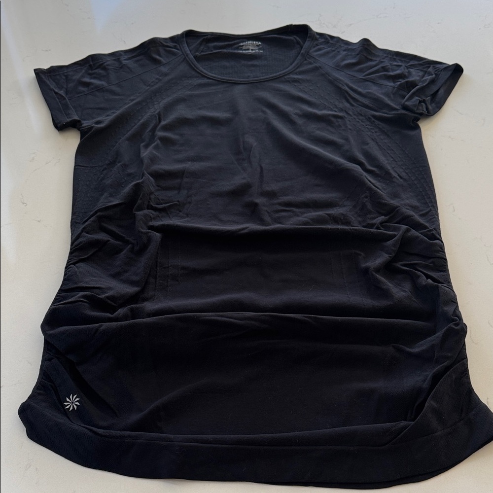 Athleta Black Ruched Short Mesh Sleeve Top Size: L NWOT ✨